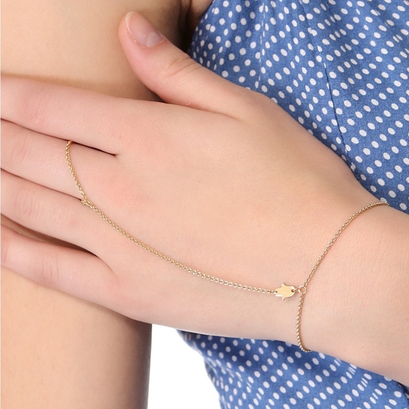 Jennifer Zeuner Gold Hamsa Hand Chain Bracelet - Picture 2 of 2